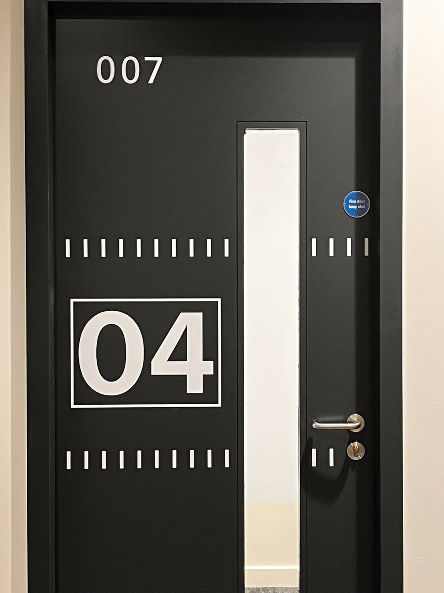 Joanna Goddard tweet media