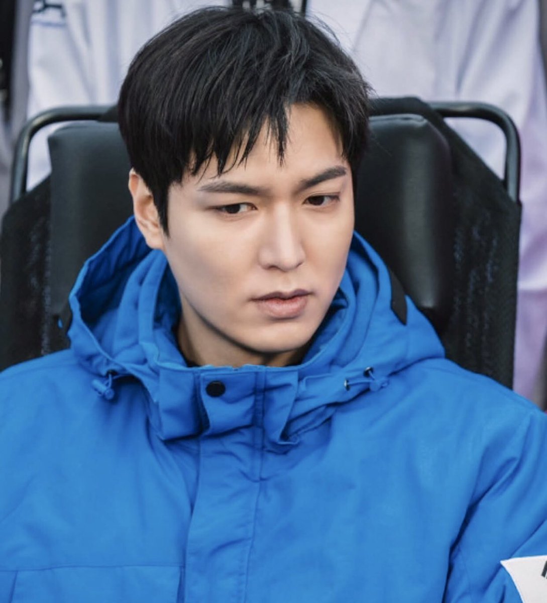 AmNohbdy's tweet photo. Your lethal beauty will never not send shock waves through my heart body and soul @ActorLeeMinHo 
@CJnDrama #LeeMinHo 
#WhenTheStarsGossip https://t.co/sLaDZ64Srh
