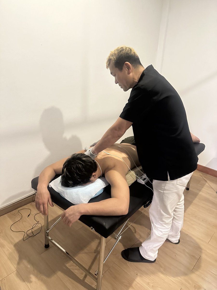 THAI1234_'s tweet photo. 寺田式インパルス療法創始者寺田毅が来タイします！
是非体感してください。

無料体験も是非。
公式LINE登録してください！

#skhumvit55
#massage
#腰痛改善
#自立神経を整える
#自然治癒力アップ https://t.co/LEqsJHbgla