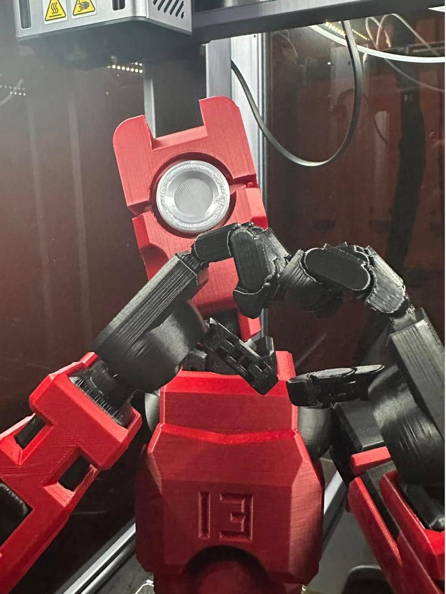 snapmaker's tweet image. ❤️Dummy 13 loves Snapmaker Artisan!
This Valentine’s season, let your creativity speak louder than words.💗Share your Valentine’s-themed creations with us! #snapmakershowcase

📷 Credit to: Branko Miokovic
✨ Machine: Snapmaker Artisan 3-in-1 3D Printer

#snapmaker #3dprinter