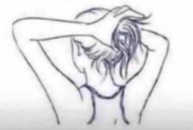 Mbu when she does this,just know twolekedde ekyatuleese.😂😅🙌