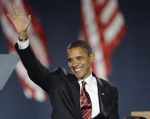PaulaLCoates's tweet photo. Feb 5, 2025-Day 5 On this very day in 1990, 35 yrs ago Barack Obama became the 1st Black/African American President of the Harvard Law Review! We all know what he later did on Nov 4, 2008, right? HA! #BHM #Obama44 ❤️🖤💚⚖️📘✊🏽🇺🇸 https://t.co/W3ozH4HEL0