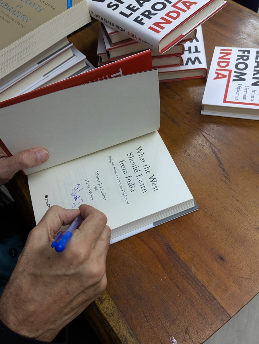 Walter J. Lindner tweet media