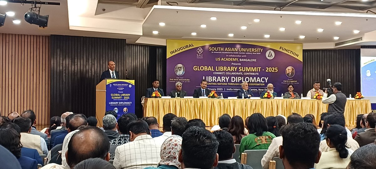 Raja Rammohun Roy Library Foundation (@rrrlfkolkata) on Twitter photo <a href="/DrAPSingh_BHU/">Prof. Ajay P. Singh 🇮🇳</a> addressed the audience of the Global Library Summit 2025, which is being organised by South Asian University in collaboration with <a href="/RrrlfKolkata/">Raja Rammohun Roy Library Foundation</a> & <a href="/NationalLib_GoI/">National Library, Government of India</a> .
#BooksforAll
#LibrariesforAll <a href="/DrAPSingh_BHU/">Prof. Ajay P. Singh 🇮🇳</a> addressed the audience of the Global Library Summit 2025, which is being organised by South Asian University in collaboration with <a href="/RrrlfKolkata/">Raja Rammohun Roy Library Foundation</a> & <a href="/NationalLib_GoI/">National Library, Government of India</a> .
#BooksforAll
#LibrariesforAll