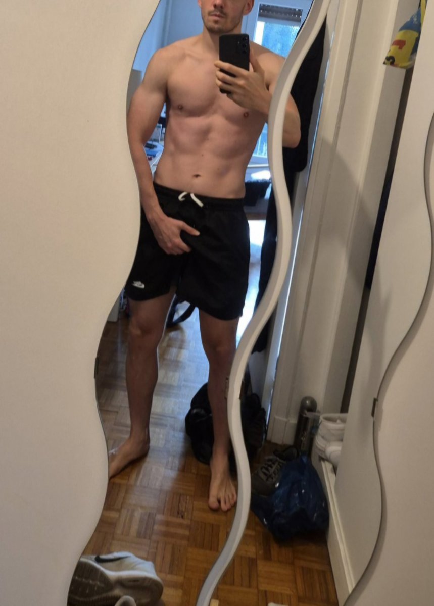 nicooo182 tweet media