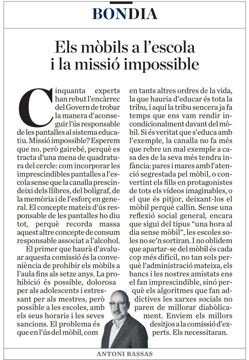 "El problema és que en l’ús del mòbil [...] la que hauria d’educar és tota la tribu, i aquí la tribu sencera ja fa temps que ens vam rendir incondicionalment davant del mòbil" <a href="/antonibassas/">Antoni Bassas</a> #BonDia <a href="/diariARA/">diariARA</a>