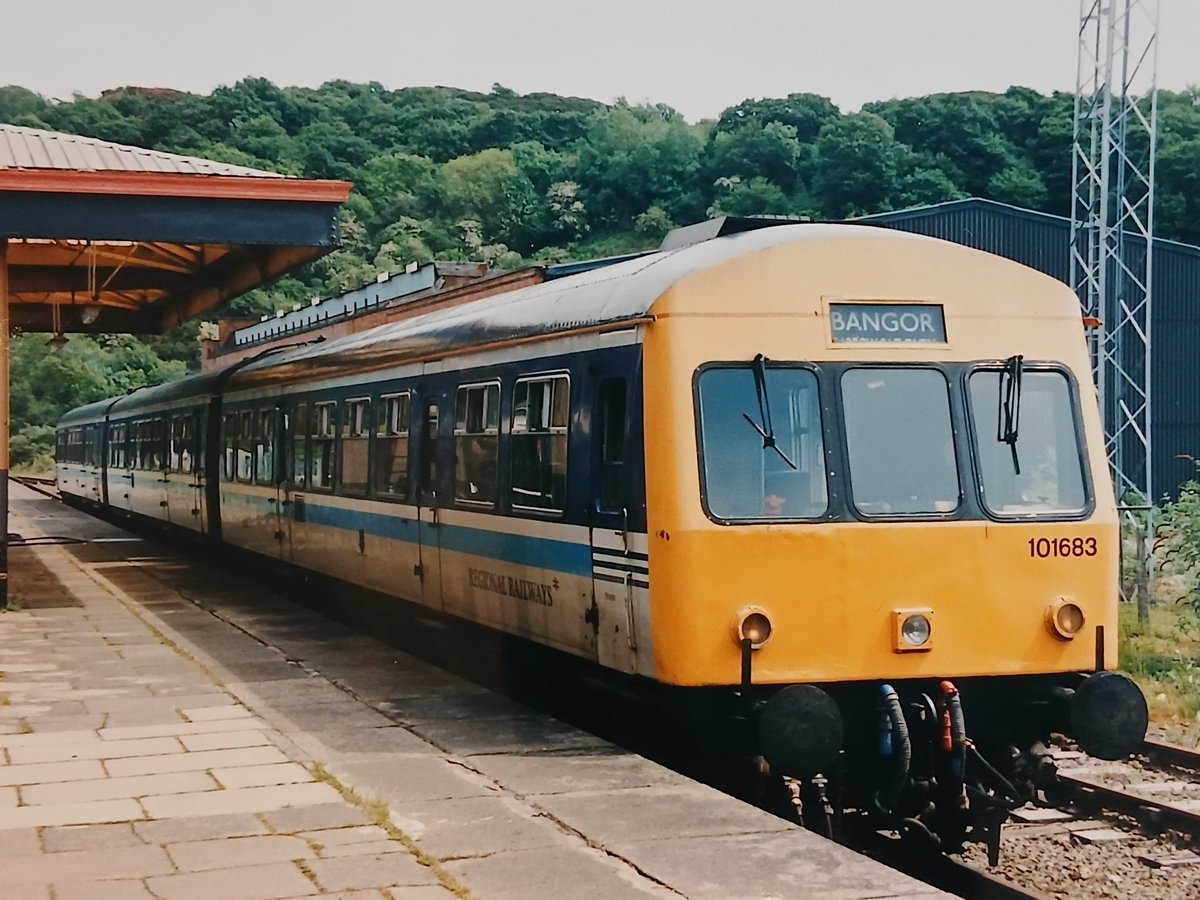 Invermuir's tweet image. Bogs in Bangor.  #tmrguk #DMU #Class101