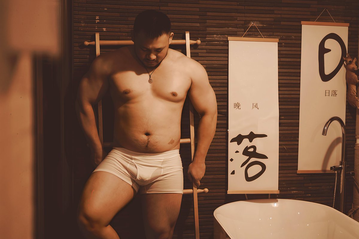 baizephoto's tweet photo. 丑丑 https://t.co/7NfqPHU2XL
