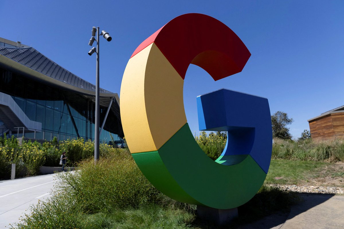 AJEnglish's tweet photo. Google has dropped a pledge not to use artificial intelligence for weapons or surveillance in its updated ethics policy on the powerful technology https://t.co/HeZHRcU0rc https://t.co/dEMFKoC2QL