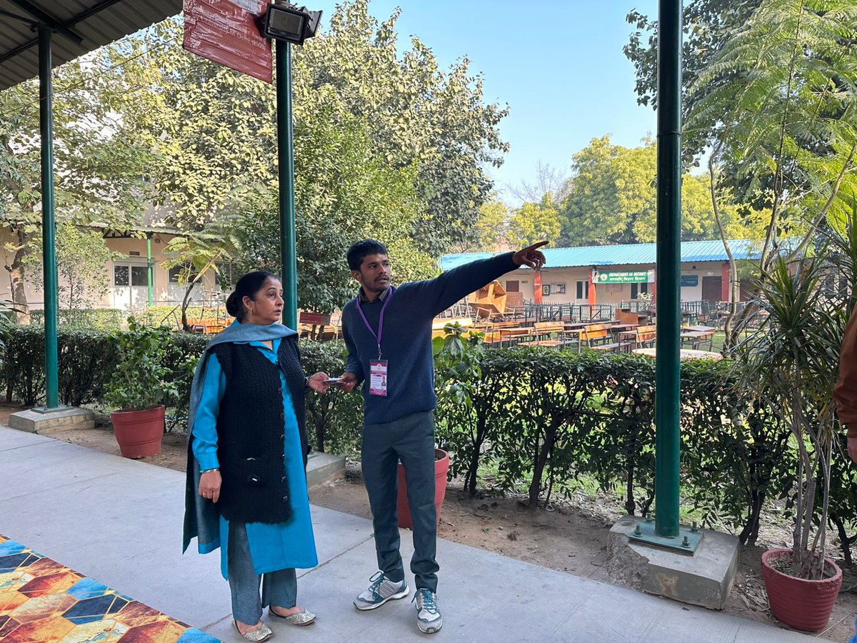 DEO/DM South-East, Delhi (@dmsoutheastdelh) on Twitter photo Campus ambassadors/volunteers from Acharya Narendra Dev College assisting voters at AC-51 Kalkaji, District South East.
<a href="/ECISVEEP/">Election Commission of India</a> <a href="/CeodelhiOffice/">CEO, Delhi Office</a> Campus ambassadors/volunteers from Acharya Narendra Dev College assisting voters at AC-51 Kalkaji, District South East.
<a href="/ECISVEEP/">Election Commission of India</a> <a href="/CeodelhiOffice/">CEO, Delhi Office</a>