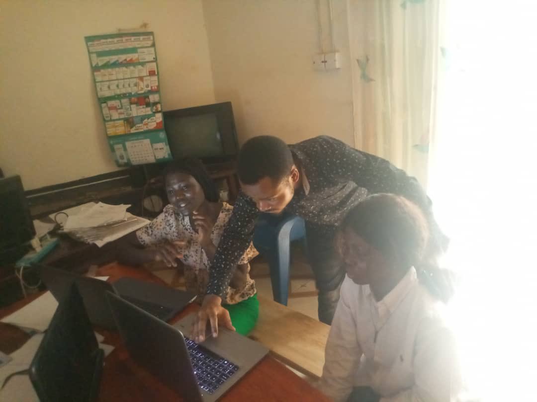 Retour en images sur l'activité de WikiPermanence du WikiClub de #Bunia du 03/02/2025

Nos amis ont travaillé sur la création d'articles <a href="/Wikipedia/">Wikipedia</a> et ont accueilli un nouveau membre. 

Bienvenue dans la communauté ! 
#WikiClub #RDC #WikiPermanence
<a href="/Wikimedia/">Wikimedia Foundation</a> <a href="/NasibuEl/">Valentin Nas</a>