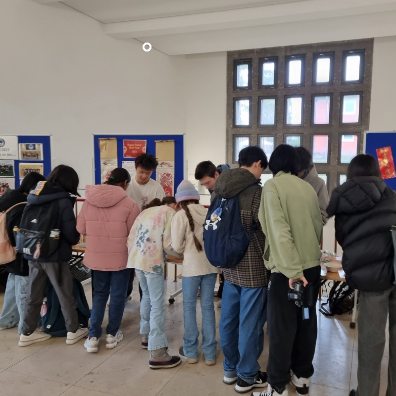 BBISofficial's tweet photo. ✨ Lunar New Year at BBIS! ✨Our Secondary students celebrated with hands-on activities, from practising traditional Chinese calligraphy 🖌️ to a fun chopstick challenge 🥢. A great way to appreciate this rich cultural tradition! 🎉 #WeareBBIS #BBISCommunity #BBIS #LunarNewYear https://t.co/WmDcUpPdnG
