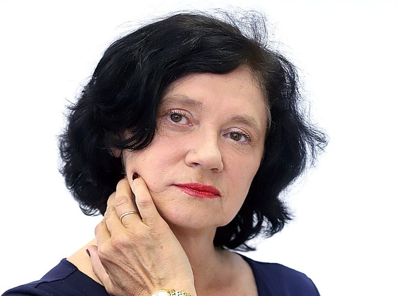 RigaCB's tweet photo. RCB Juglas filiālbibliotēka (Brīvības gatvē 430 a) 11. februārī.plkst. 15.00 aicina uz tikšanos un sarunu ar literāti Maiju Krekli: https://t.co/xioLTR66M5 https://t.co/h2MiUnM5Sg