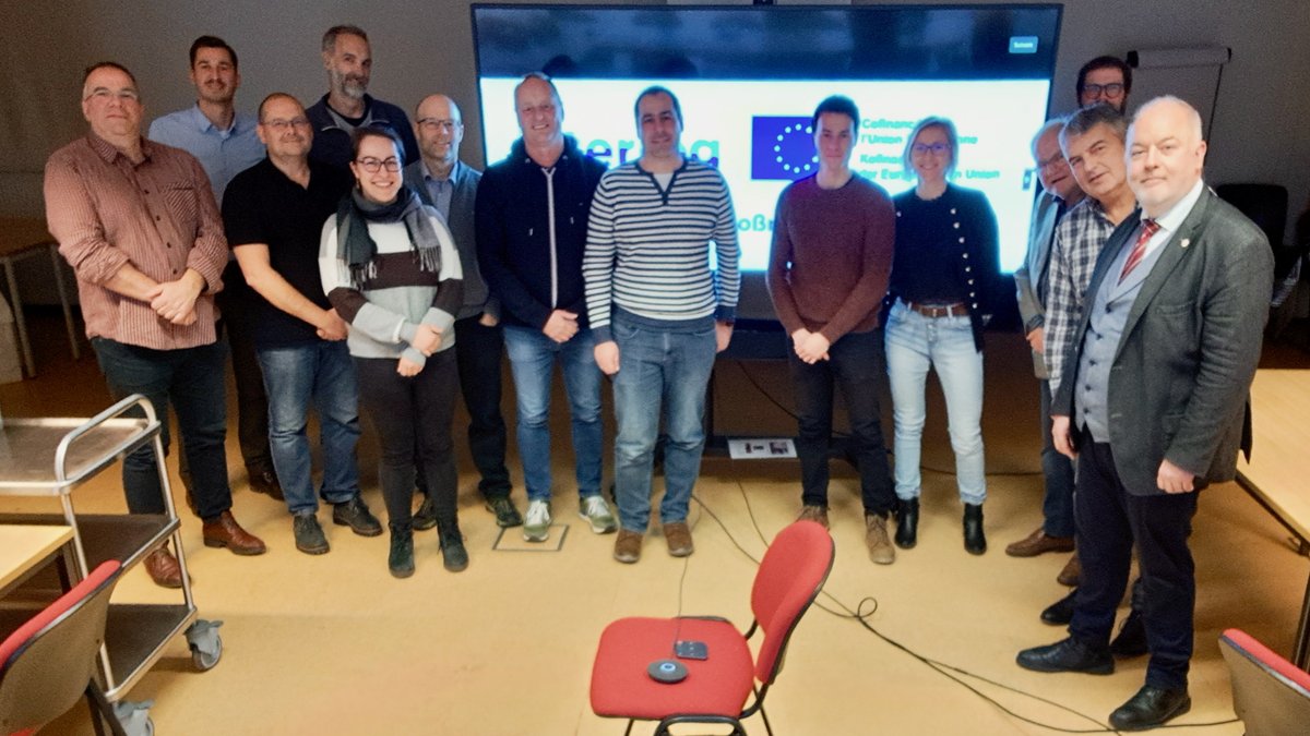 De partners van het project <a href="/InterregGR/">Interreg Grande Région - Großregion</a> “Aménagement cyclable BELU”, waaronder de #Benelux, hebben de balans opgemaakt van de aanleg van een efficiënte grensoverschrijdende fietsinfrastructuur tussen Aarlen en Luxemburg-Stad ten behoeve van duizenden dagelijkse pendelaars.