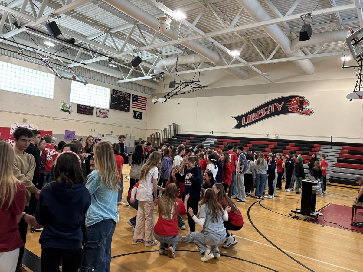 AnzaloneCamasSupt tweet media