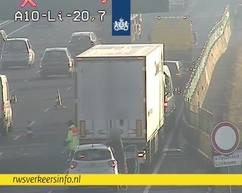 Ongeval op A10 richting knp. De Nieuwe Meer