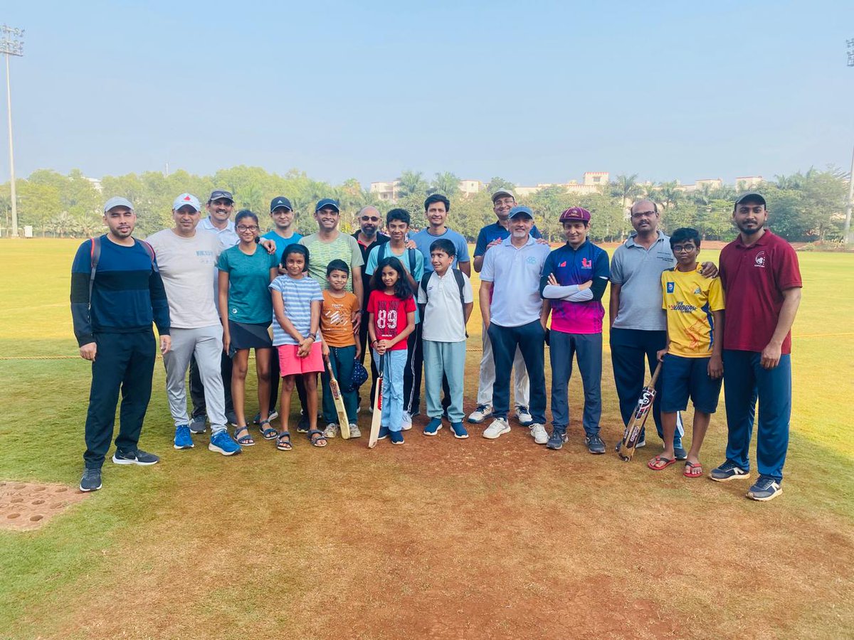 Harinath Chakrapani (@hari_chakrapani) on Twitter photo Another season of <a href="/IISERPune/">IISER Pune</a> cricket league IPL -- lovely to be on the field with students Another season of <a href="/IISERPune/">IISER Pune</a> cricket league IPL -- lovely to be on the field with students
