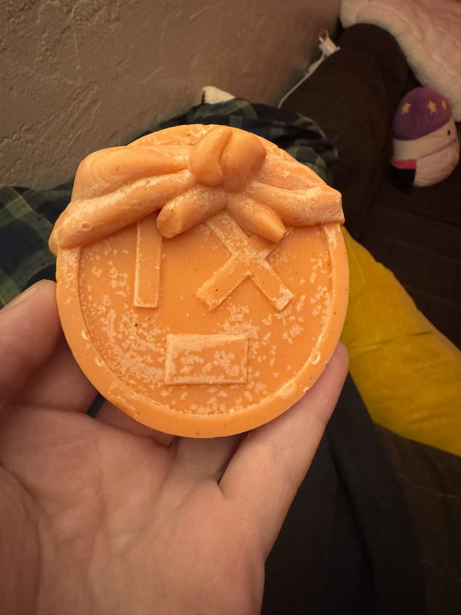 Shamann.eth (@shamann710) on Twitter photo The results from my first pour, into my first mold.
Pretty satisfied but also see many places for improvement. Going to rework everything.
<a href="/90s_kids_club/">90's kids ๐น</a> The results from my first pour, into my first mold.
Pretty satisfied but also see many places for improvement. Going to rework everything.
<a href="/90s_kids_club/">90's kids ๐น</a>