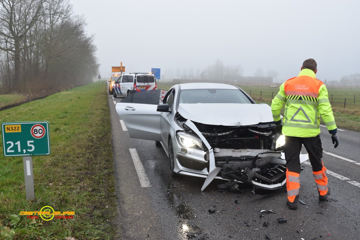 Gewonde bij aanrijding op Van Heemstraweg N322