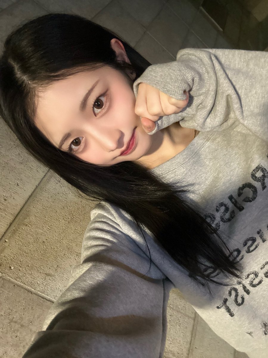 KpopGirlzBands1's tweet photo. Se han revelado 3 miembros del nuevo grupo de chicas de #HMusicEntertainment llamado #ProjectH
#YangSeojin #ChoiSeohee #VV (#Vivian) respectivamente.
Redes sociales:
https://t.co/Bj7ONvdR17
https://t.co/JVCDDoZf4n https://t.co/ZnUJdC23GL