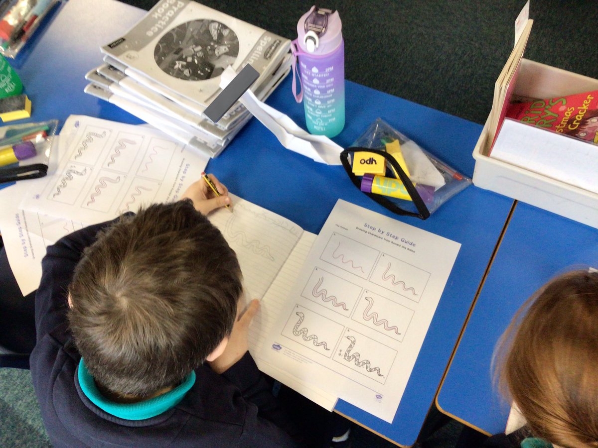 AusthorpeY3's tweet photo. Y3 are currently working on writing instructions in English. What better way to understand the purpose of instructions than to have a go at following them ourselves?! https://t.co/zCCIr4g1rz