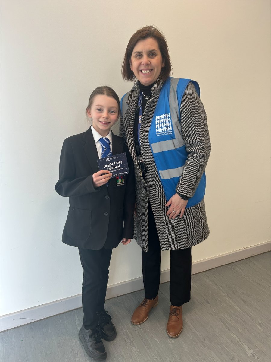HGCSC's tweet image. Well done to Isla for raising over £1000 for the Sheffield Children's hospital! #minervalearningtrust #learnsheffield #sheffieldschildrenshospital