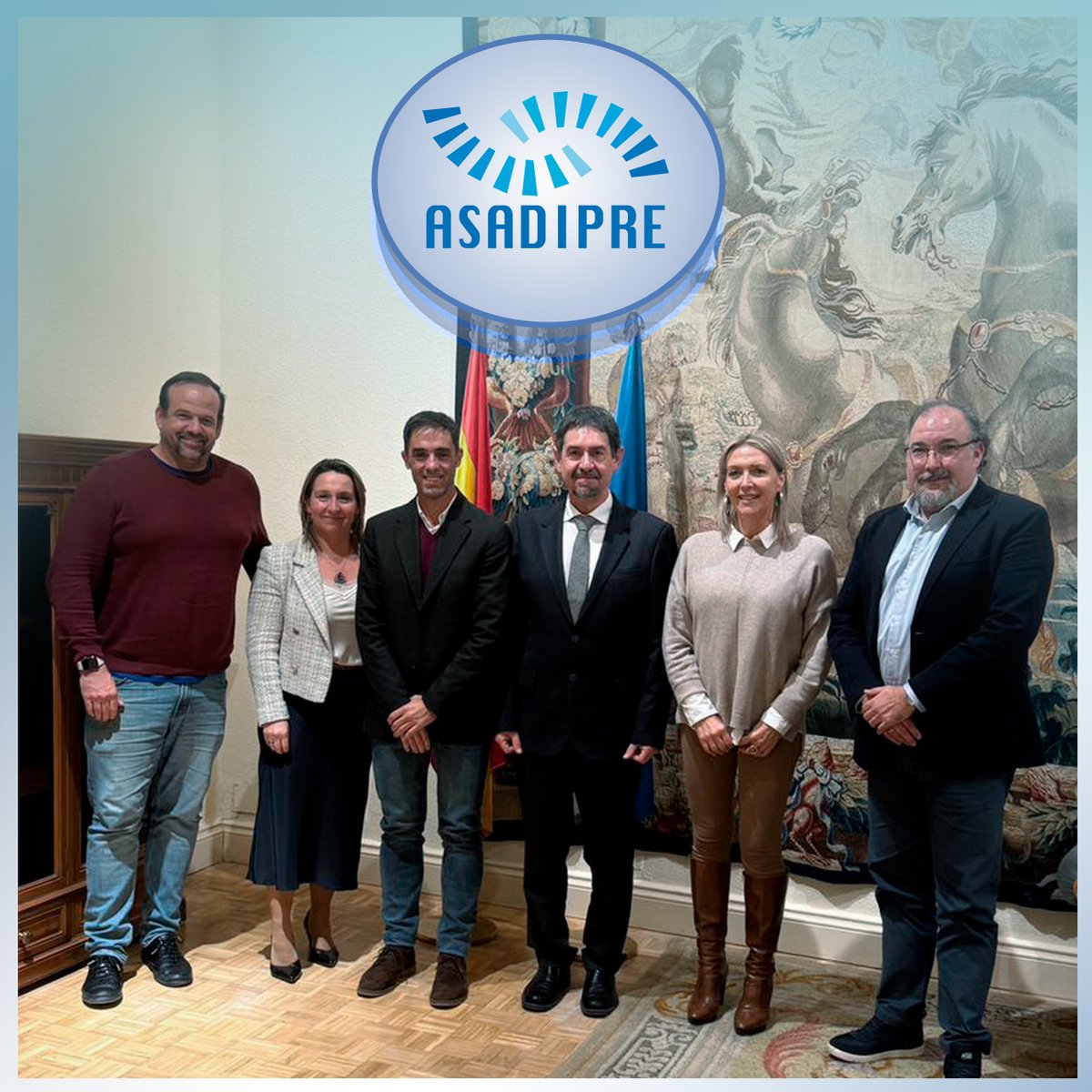 ASADIPRE presente en la reunión de hoy con el Secretario de Estado y la Directora General de Evaluación, donde se compartieron importantes documentos de trabajo.

Agradecemos al Ministerio su disposición y consideración con FEDEIP. 🙌

#ASADIPRE #FEDEIP #Educación #Compromiso
