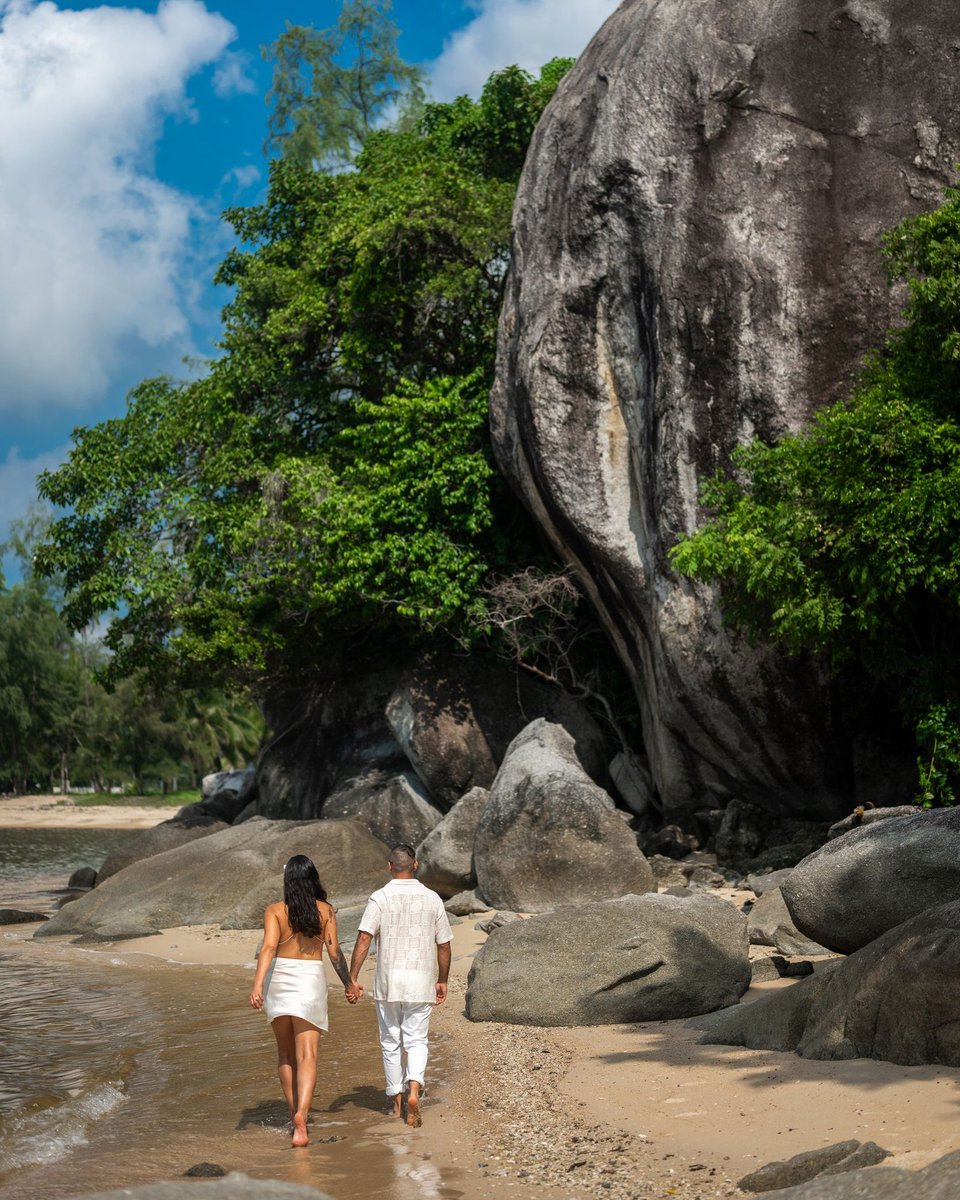 DimasFrolovPhot's tweet image. Wow, what a vibrant couple! Swipe through the photos and catch the sunny vibes ☀️

#lovestoryphoto #couplephotographer #dimasfrolov