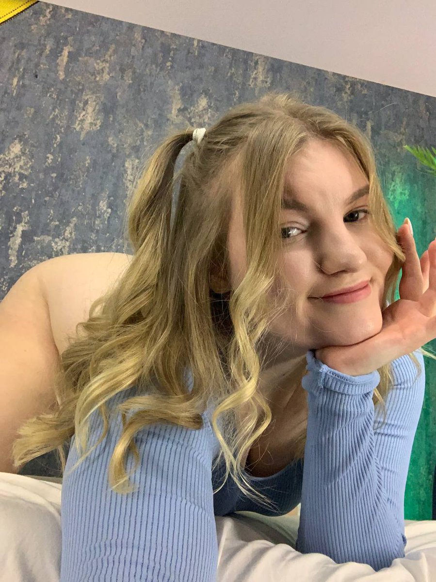 YummyPieX0's tweet photo. 🩵Come closer… Tell me your secret desire, and let’s make it our little adventure🩵
#Stripchat #RT #nsfw @Stripchat https://t.co/2BMszHGuJ7
#Blonde #natural #beauty #model
🦋🤍🦋🤍🦋🤍🦋🤍🦋🤍🦋 https://t.co/6t1L6WXSPr