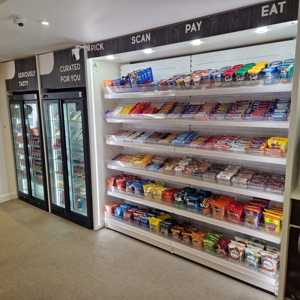 expressrefresh's tweet image. Turn any available space into a custom-built Micro Market, your very own refreshment hub replenished with fresh food, snacks, barista-style beverages and more.  

loom.ly/2avL0Zs

#MicroMarkets #CompanyCulture #WorkplaceWellness