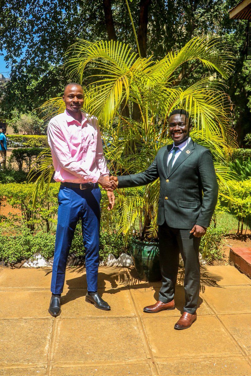joel_odidi's tweet photo. It was a pleasure to host the KCA University student leaders for a benchmarking visit at JOOUST, led by their President, Carl Onyango. Reconnecting with Carl, a fellow alumnus of our primary school and a neighbor from our village, was truly rewarding after so many years. #JOOUST https://t.co/b06uiBOfC5