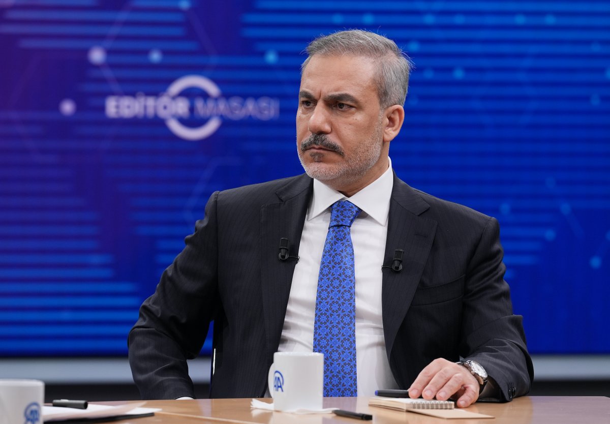 trtworld's tweet photo. Turkish FM Hakan Fidan:

- [US President] Trump's plan to displace Gaza’s Palestinians is unacceptable
- Even opening it up for discussion is wrong
- We’re against all initiatives that seek to exclude people of Gaza from the equation https://t.co/KCQw2BZ4e9
