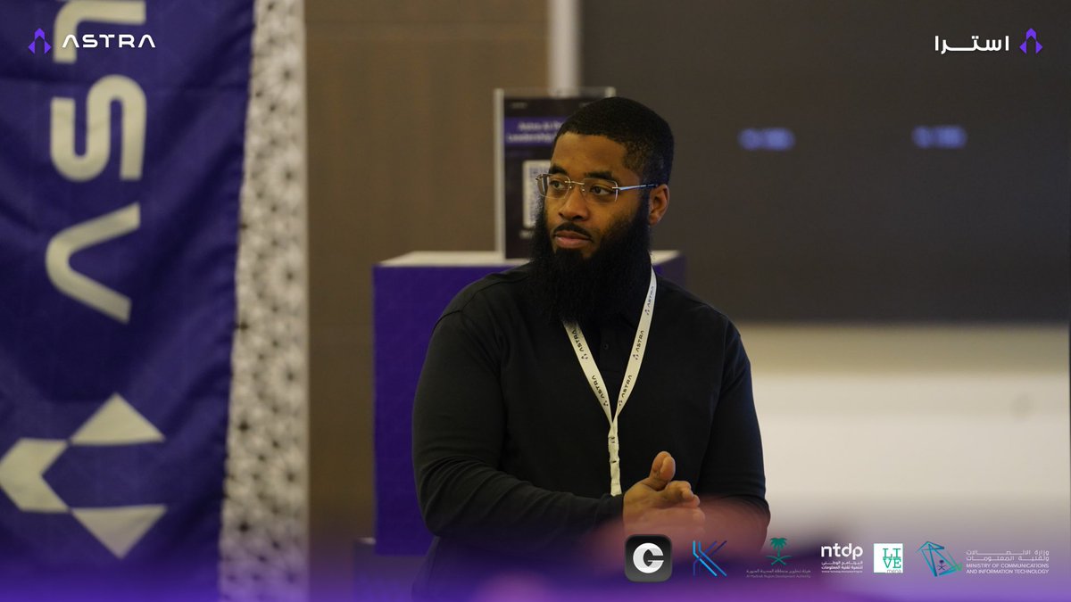 AstraSaudi's tweet photo. انطلاق اليوم الرابع من معسكر استــرا، بجلسة حول أتمتة التوثيق باستخدام الذكاء الاصطناعي، قدّمها  "سيدني سكوت". حيث قدّم في الجلسة دور الذكاء الاصطناعي في تحسين عمليات التوثيق، وزيادة الكفاءة، وتقليل الجهد اليدوي، مع استعراض أبرز الأدوات والتقنيات المستخدمة في هذا المجال. https://t.co/tyeRiSHN4o