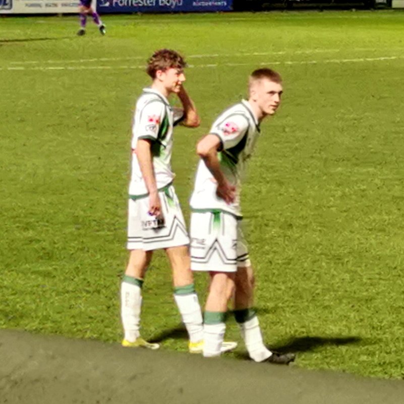 These guys had a blinder down the right for <a href="/north_ferribyfc/">North Ferriby F.C</a> last night on, I think, their competitive debut. Bravo Jack Thompson and Callum Burns from the Reserves. Did well playing opposition a step above thier usual.
