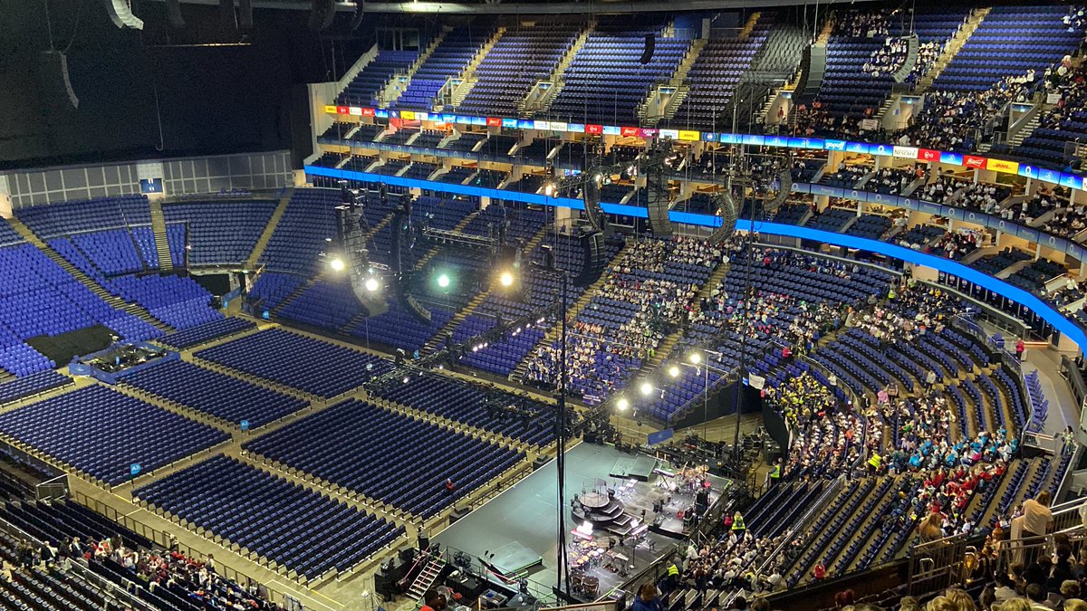We have arrived at the O2. Eating lunch and getting ready to rehearse. Go TJS Young Voices choir!