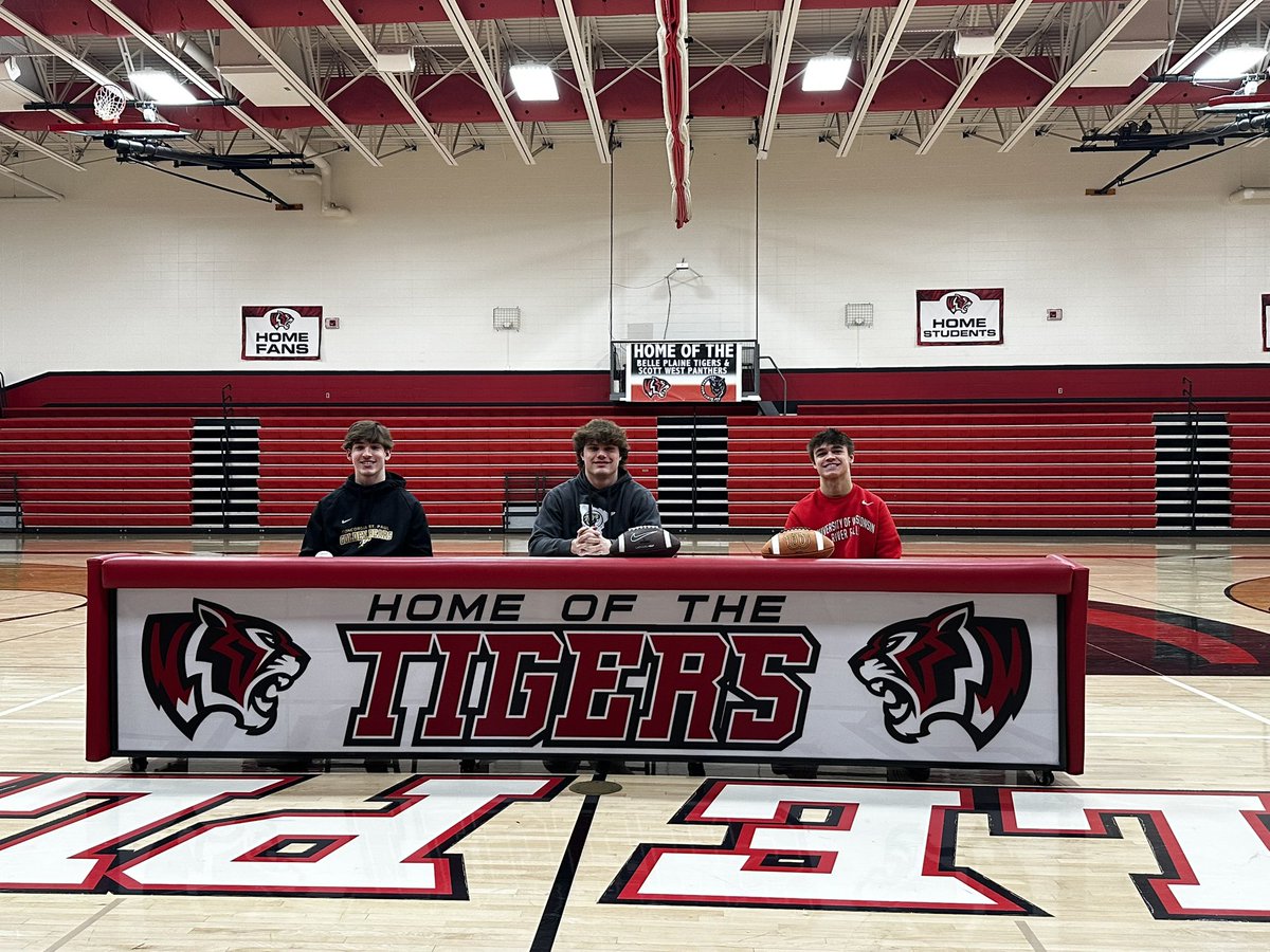 Congratulations to Nolan, Tristan and Josh as they sign their NLI today!!