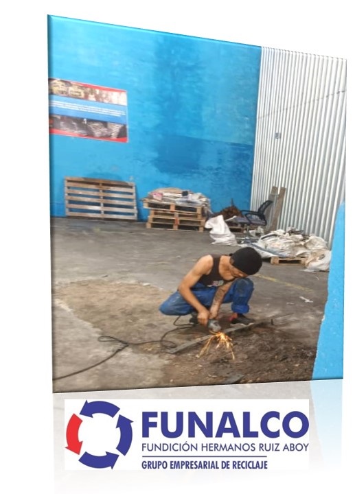 Proceso de descontaminación del cobre en nuestra Casa de Compra, preparando  para la exportación.