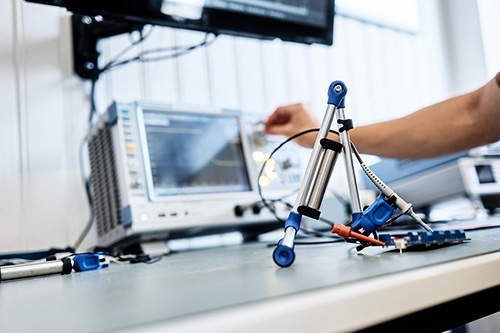 Ind_today's tweet image. #EmbeddedAI in #Robotics | Enhancing fail-safe operations with #predictivemaintenance: industrytoday.com/trend-2025-rel…. .@aitadgmbh #manufacturing #technology #AI #industrialrobots #productiondowntime