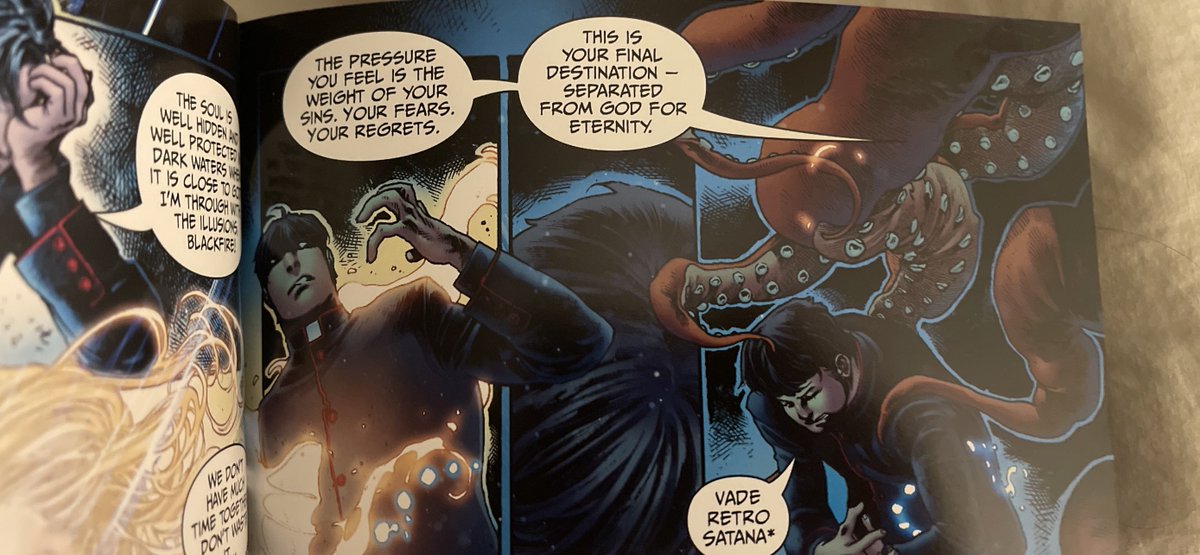 ComicXBooks's tweet photo. Soulfinder #2: Black Tide #Review

1/2 Dang these books are good! 

There is always one or two parts in the book that get me. In this one it was 

“THE PRESSURE YOU FEEL IS THE WEIGHT OF YOUR SINS. YOUR FEARS.
YOUR REGRETS.”

I immediately felt like a shitbag 😂 lol. https://t.co/dpeBamqJAm