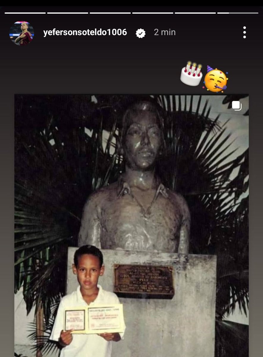 Nessa época o Ney tinha o tamanho atual do Soteldo