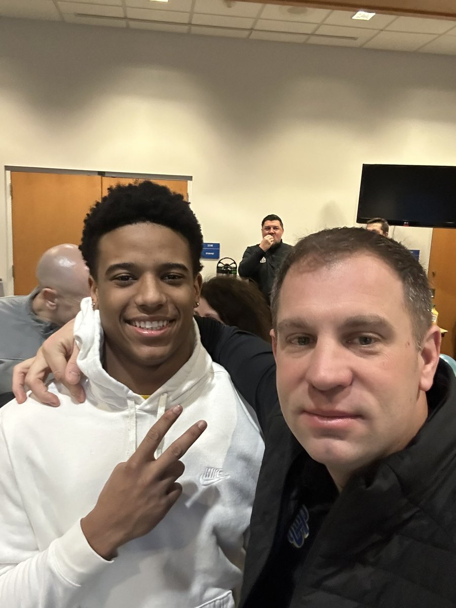 Dan Jackson (@coachdtjackson) on Twitter photo Early enrollee <a href="/Myles__14/">Myles Green</a> is up early to celebrate his class with the staff. Myles has started fast this semester on and off the field. Jackrabbit Nation is going to love what they see from him in the fall!
🔵🟡⚪️
#GoJacks Early enrollee <a href="/Myles__14/">Myles Green</a> is up early to celebrate his class with the staff. Myles has started fast this semester on and off the field. Jackrabbit Nation is going to love what they see from him in the fall!
🔵🟡⚪️
#GoJacks