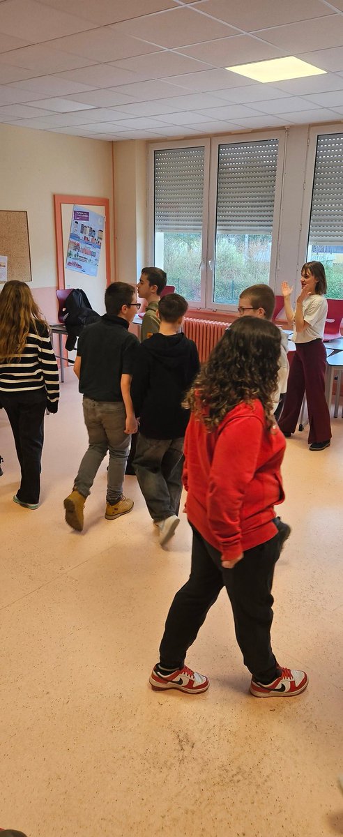 Collège Les Etangs Moussey 57 (@mousseybata) on Twitter photo L'amitié franco-allemande fêtée avec l'intervention de <a href="/MaLangueAuChat_/">MaLangueAuChat</a> : représentation théâtrale interactive pour les 4e et 3e et plusieurs ateliers de pratique.
Un vrai plaisir!
<a href="/acnancymetz/">Académie de Nancy-Metz</a> <a href="/Dsden57/">DSDEN de la Moselle</a> <a href="/MoselleCD57/">Département Moselle</a> L'amitié franco-allemande fêtée avec l'intervention de <a href="/MaLangueAuChat_/">MaLangueAuChat</a> : représentation théâtrale interactive pour les 4e et 3e et plusieurs ateliers de pratique.
Un vrai plaisir!
<a href="/acnancymetz/">Académie de Nancy-Metz</a> <a href="/Dsden57/">DSDEN de la Moselle</a> <a href="/MoselleCD57/">Département Moselle</a>