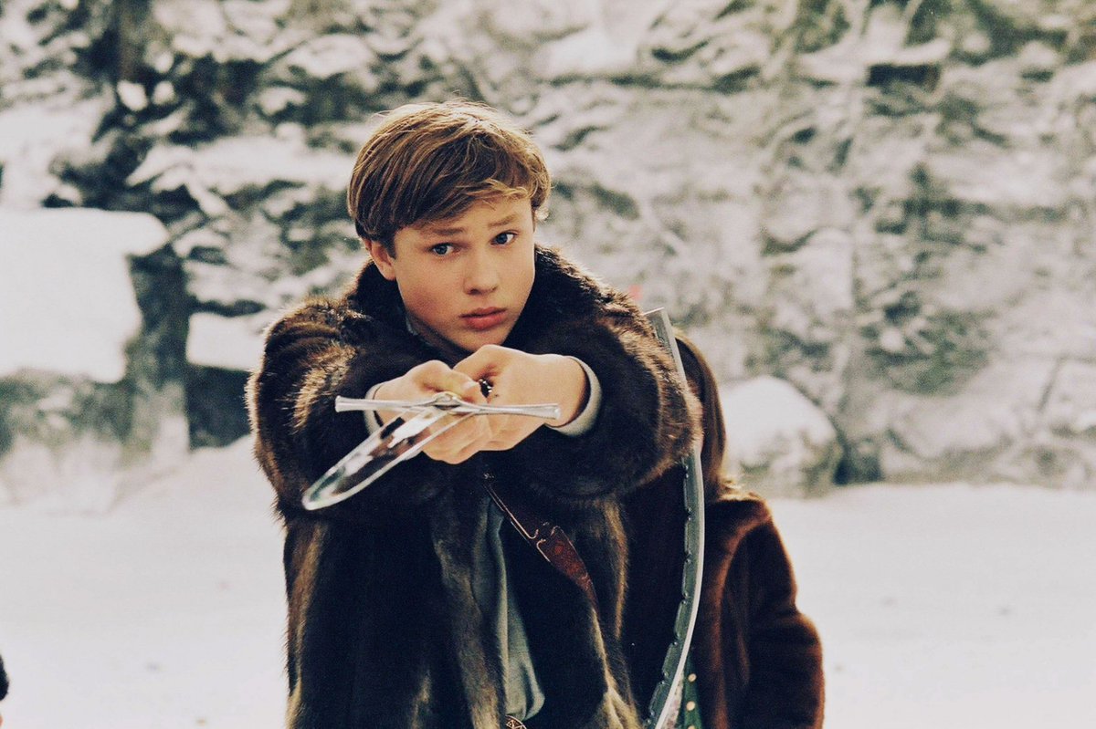 NarniaWeb's tweet photo. Peter did not feel very brave; indeed, he felt he was going to be sick. But that made no difference to what he had to do. https://t.co/TcFcPi8nNN
