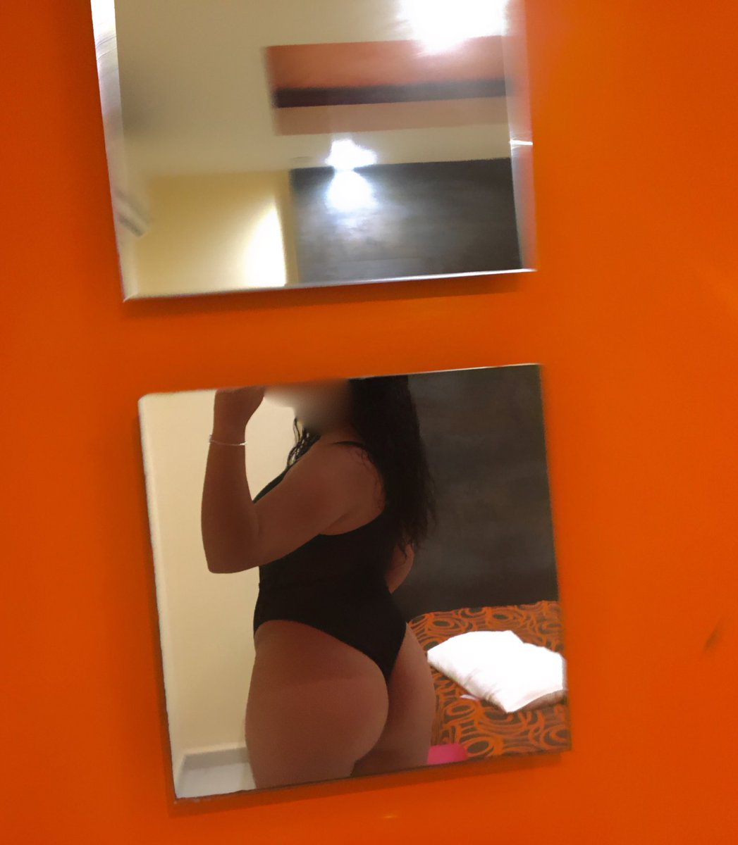 Lailany89's tweet photo. Holaaaa mis corazoncitos❤️aprovechen andaré disponible💋1500xhr💋conoce que tan ardiente soy y agenda con tiempo ⏱ al DM,ven que yo tengo 2 hermosos corazones para darte mucho amor😍🍑@Mr_redglasses @mty_rt @ElRegioCatador @yoquieroplacer @TRetwitteador @APO_CUL_ https://t.co/OzgVfyu4k7