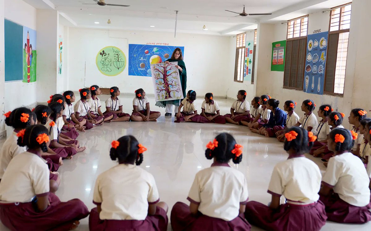 Notre Dame Research (@undresearch) on Twitter photo Critical thinking, self-agency, self-esteem, and empathy are cornerstones of the curriculum from <a href="/NotreDame/">University of Notre Dame</a>'s Global Center for the Development of the Whole Child. This holistic approach fosters essential life skills among marginalized children in India.
nd.edu/stories/empowe… Critical thinking, self-agency, self-esteem, and empathy are cornerstones of the curriculum from <a href="/NotreDame/">University of Notre Dame</a>'s Global Center for the Development of the Whole Child. This holistic approach fosters essential life skills among marginalized children in India.
nd.edu/stories/empowe…