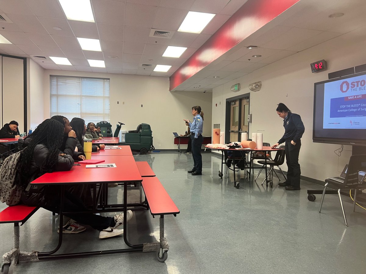 KHarrisSimms's tweet photo. More than 50 students will take part in the Stop the Bleed training today at Woodlawn High School. Students will earn a certification and learn life saving information! @CTE_BaltCoPS @adfales @WoodlawnHS_BCPS https://t.co/9doU3iXSFZ