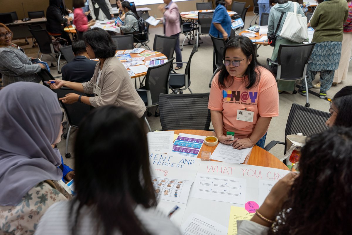 unwomenasia's tweet image. "In Her Shoes" explored the realities of women migrant workers in Asia-Pacific, from recruitment to reintegration, told by women migrant workers themselves.

Thanks @IRCC for your support! Co-organised by WROs, fostered dialogue and explored solutions.  #APMigration #ForMigration