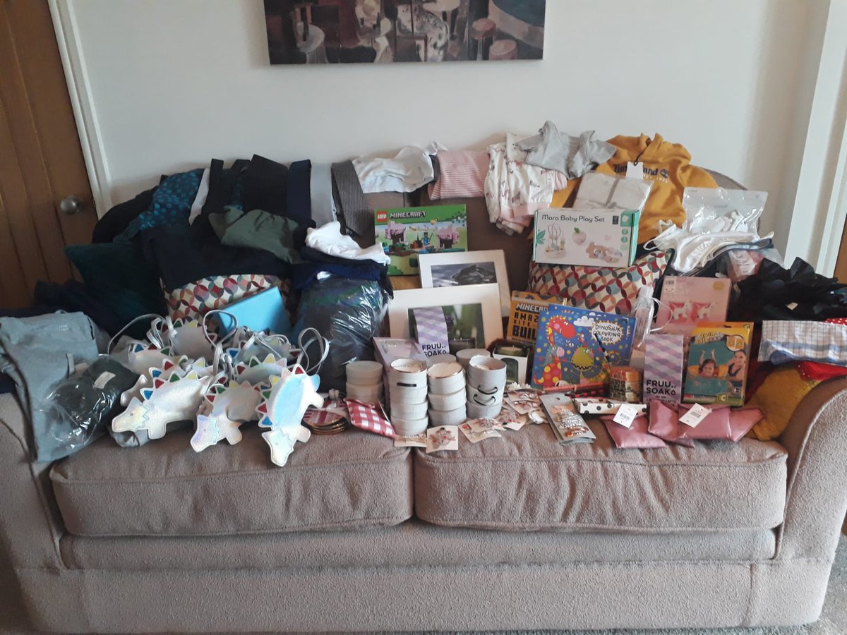 Home-Start Trafford, Salford & Wigan (@hstraffandsalf) on Twitter photo Once again a huge thank you to <a href="/JohnLewisRetail/">John Lewis & Partners</a> (Trafford Centre) for their very generous donations of stock items/lost property, that they gift to us for us to gift to our parents and children. (These make such a difference to our families, who struggle financially) Once again a huge thank you to <a href="/JohnLewisRetail/">John Lewis & Partners</a> (Trafford Centre) for their very generous donations of stock items/lost property, that they gift to us for us to gift to our parents and children. (These make such a difference to our families, who struggle financially)