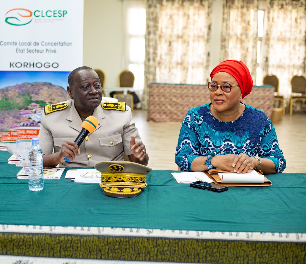 CCESP_Officiel's tweet photo. #CLCESP #Korhogo
𝐂𝐋𝐂𝐄𝐒𝐏 𝐃𝐄 𝐊𝐎𝐑𝐇𝐎𝐆𝐎 : 𝐋𝐄 𝐂𝐂𝐄𝐒𝐏 𝐌𝐄𝐍𝐄 𝐔𝐍𝐄 𝐌𝐈𝐒𝐒𝐈𝐎𝐍 𝐃’𝐀𝐍𝐈𝐌𝐀𝐓𝐈𝐎𝐍 𝐃𝐄 𝐋𝐀 𝐏𝐋𝐀𝐓𝐄𝐅𝐎𝐑𝐌𝐄 𝐋𝐎𝐂𝐀𝐋𝐄 𝐃𝐄 𝐃𝐈𝐀𝐋𝐎𝐆𝐔𝐄 𝐏𝐔𝐁𝐋𝐈𝐂-𝐏𝐑𝐈𝐕𝐄
Le Comité de Concertation État-Secteur Privé (#CCESP) effectuera une mission à Korhogo du 𝟏𝟎 𝐚𝐮 𝟏𝟒 𝐟é𝐯𝐫𝐢𝐞𝐫 𝟐𝟎𝟐𝟓, dans le cadre de l’animation de la Plateforme Locale de Dialogue Public-Privé (#PLDPP). Après une mission exploratoire en 2023, les activités du Comité Local de Concertation État-Secteur Privé (#CLCESP) ont été lancées en avril 2024.
La #PLDPP de Korhogo, à l’instar de celles de San Pedro et Bouaké, facilite le dialogue entre les acteurs publics et privés, en organisant des réunions techniques, des plaidoyers auprès des autorités locales et des ateliers thématiques. Ces rencontres abordent des sujets variés, allant de la gestion des infrastructures économiques locales à l'amélioration du climat des affaires.
Un aspect clé de cette initiative est le renforcement des capacités des acteurs du Dialogue Public-Privé (#DPP) à travers ...
👉 https://t.co/JiLiKRgOYU