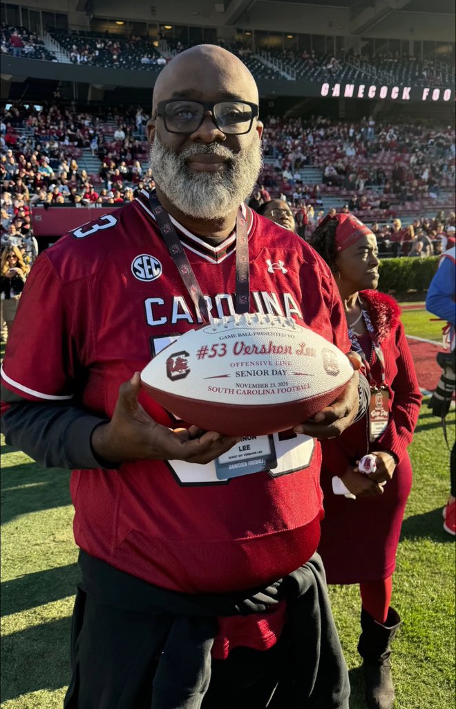 CoachOvertonJ's tweet image. RIP Coach Lee 💔